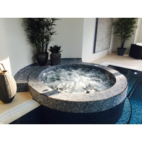 SPA AND JACUZZI